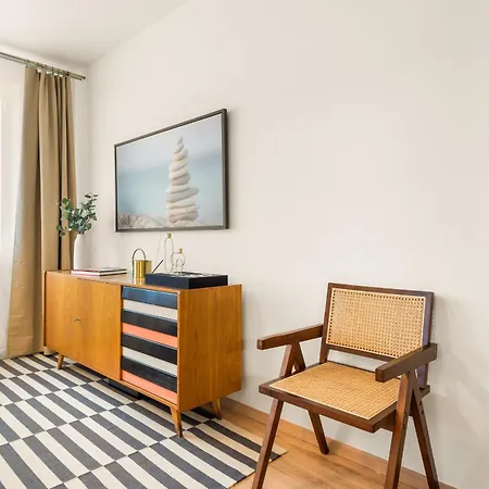 Utulny Maly Apartment