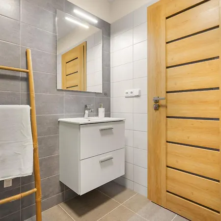 Utulny Maly Apartment